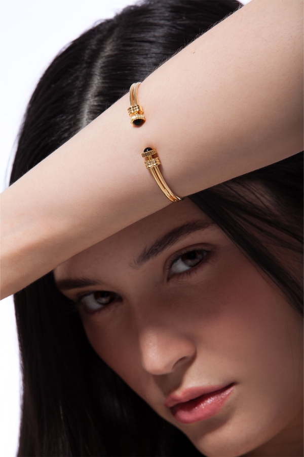 Pulseira Legado - Madrepérola e Obsidiana Preta - Coleção Tempoesia Banho: Folheado a Ouro - Image 3