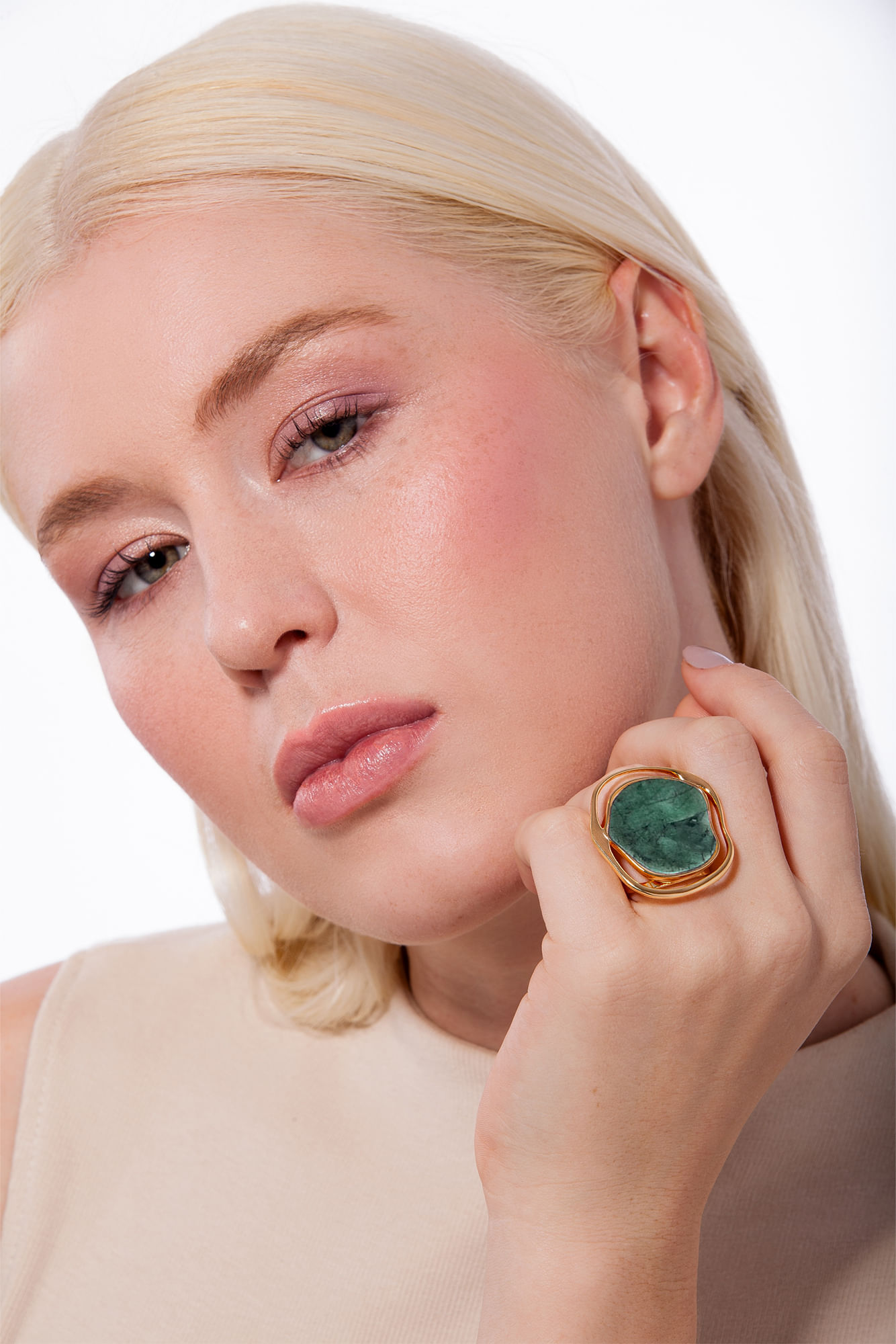 Anel Soleil - Esmeralda - Coleção Acquarella Banho: Folheado a Ouro - Imagem 2