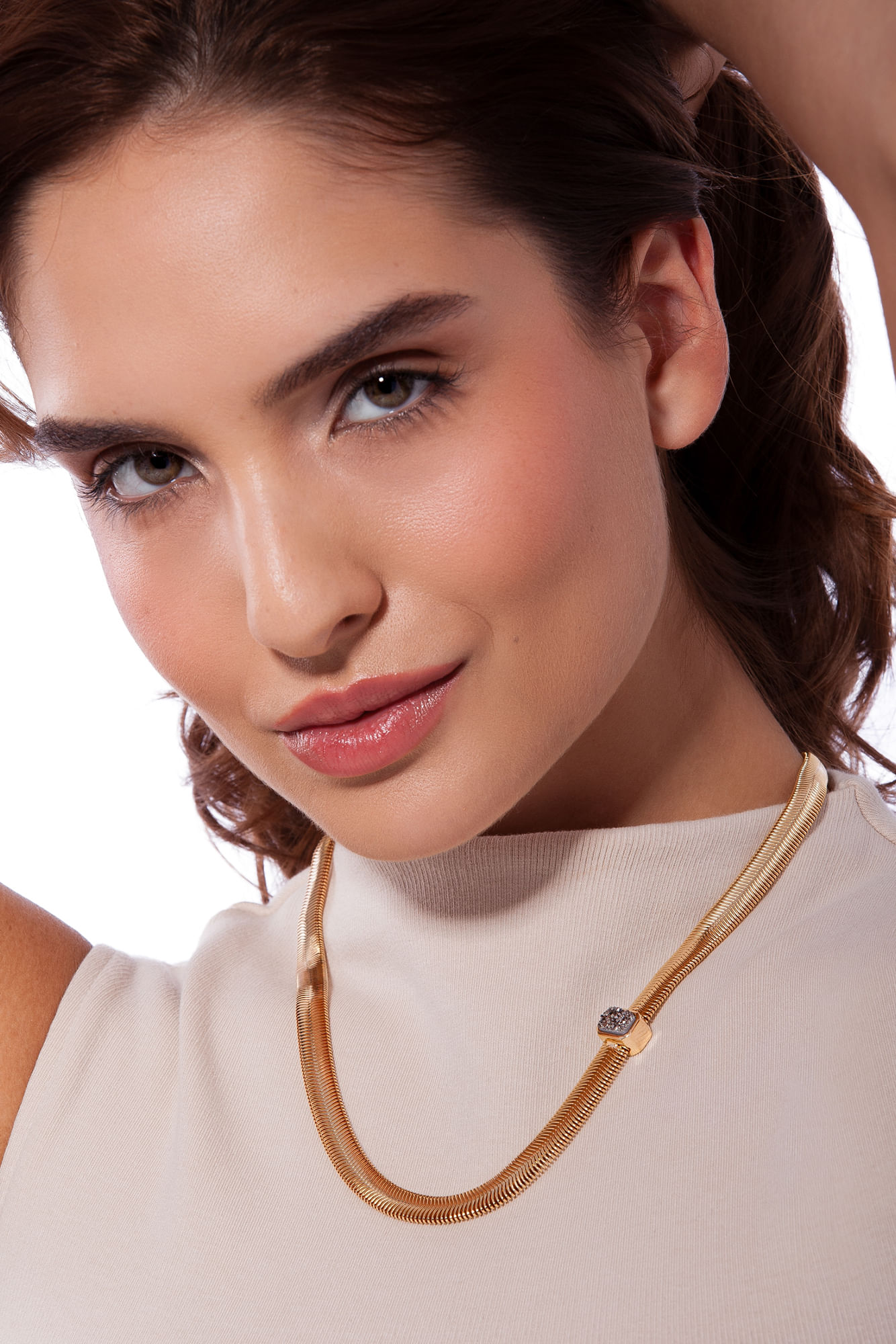 Colar Petrus - Drusa Metalizada - Coleção Inéditos Julho Banho: Folheado a Ouro - Imagem 3