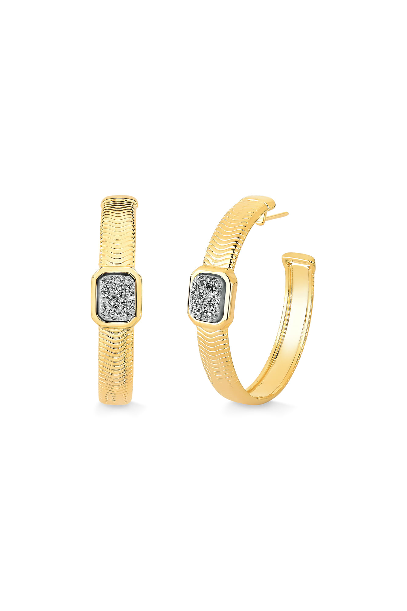 Brinco Hoopetrus - Drusa Metalizada - Coleção Inéditos Julho Banho: Folheado a Ouro